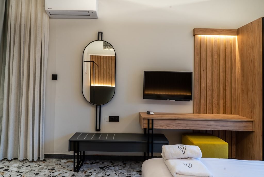 nero-suites-fanari-komotini-deluxe-diklino-dwmatio (3) nero-suites-fanari-komotini-deluxe-diklino-dwmatio