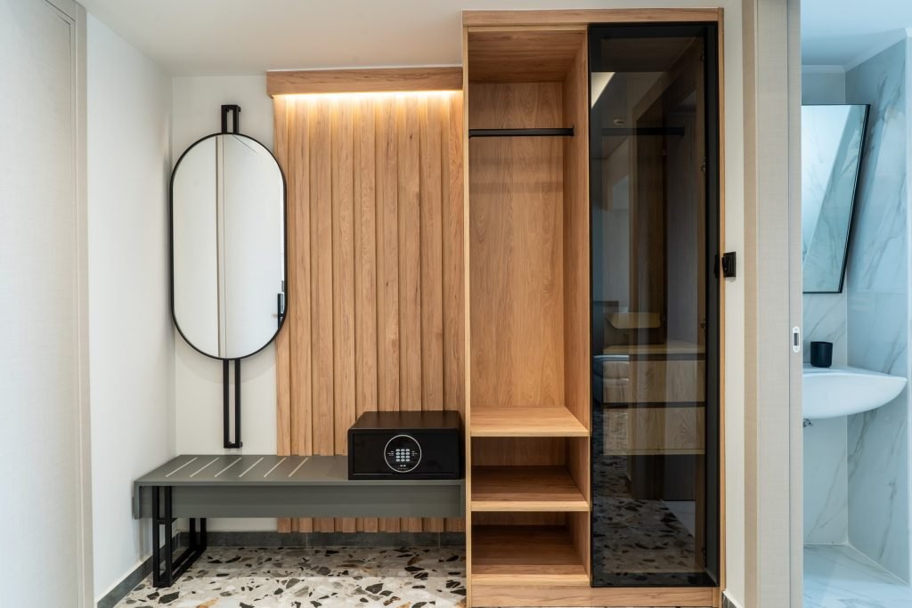 nero-suites-fanari-komotini-triklino dwmatio-amea (3) nero-suites-fanari-komotini-triklino dwmatio-amea